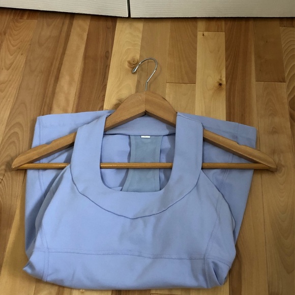 Lululemon Scoop Tank Size 4 - Picture 5 of 6